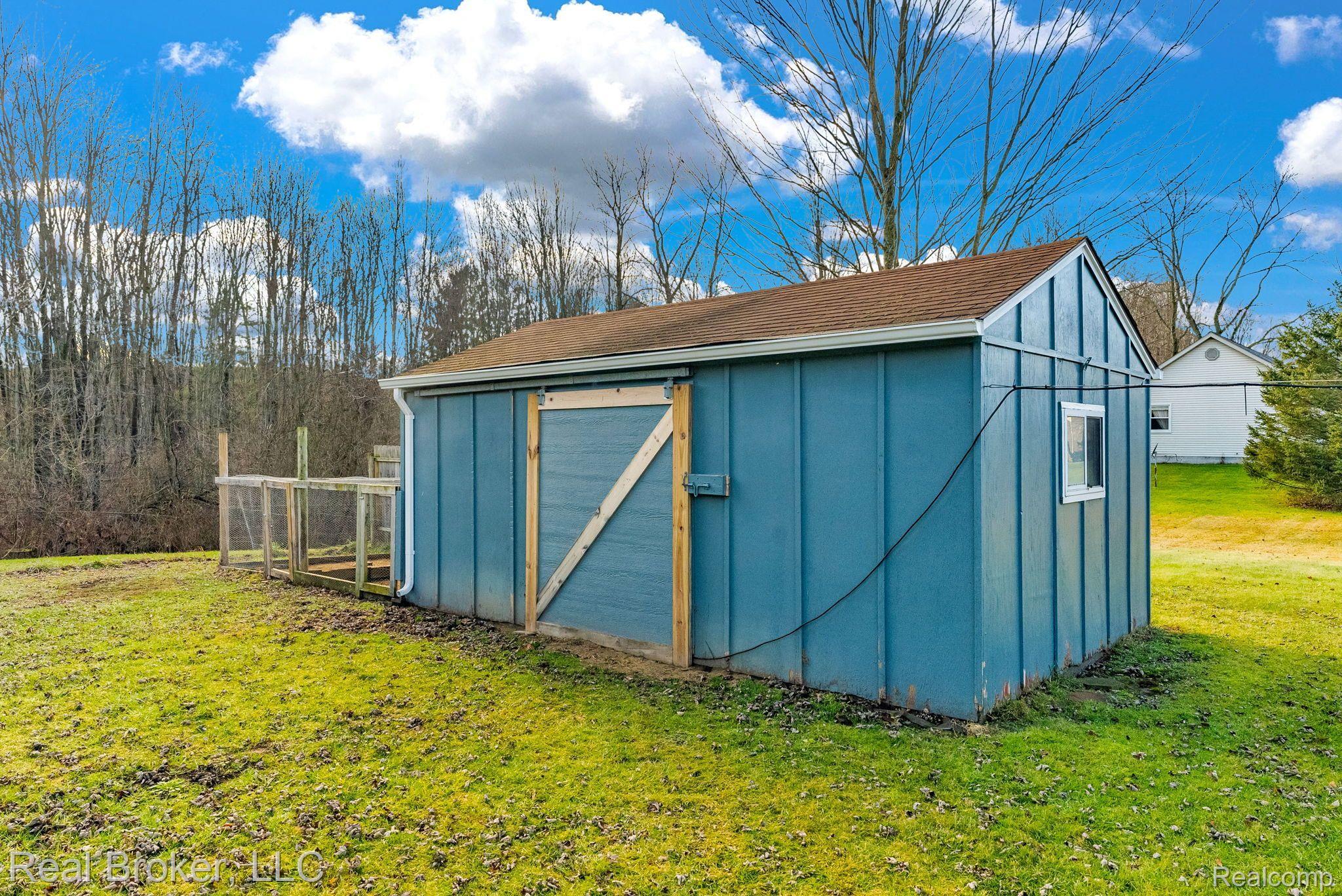 7021 Yager Road St. Clair, MI 48079 - Photo 25 of 45 Gallery Image 25