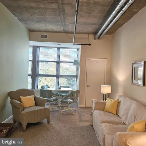 $2,500 | 1300 N Street Northwest, Unit 318, Washington, DC 20005