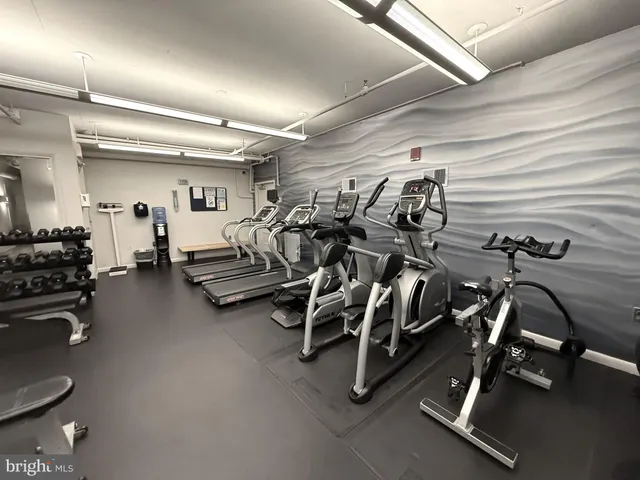 $2,500 | 1300 N Street Northwest, Unit 318, Washington, DC 20005