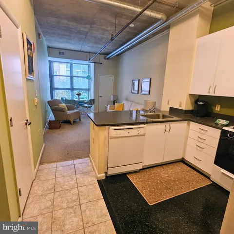 $2,500 | 1300 N Street Northwest, Unit 318, Washington, DC 20005