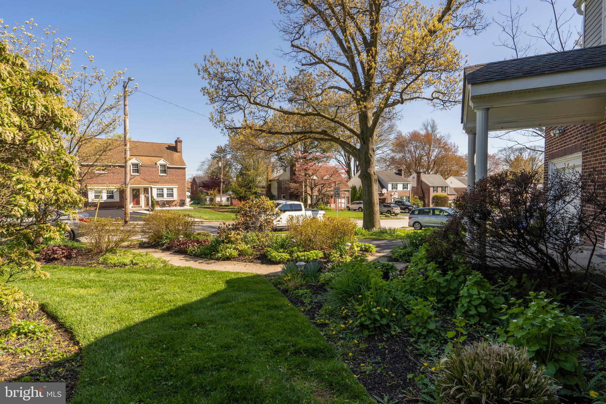 4 Rittenhouse Road Broomall, PA 19008 - Photo 47 of 50 Street view from side yard