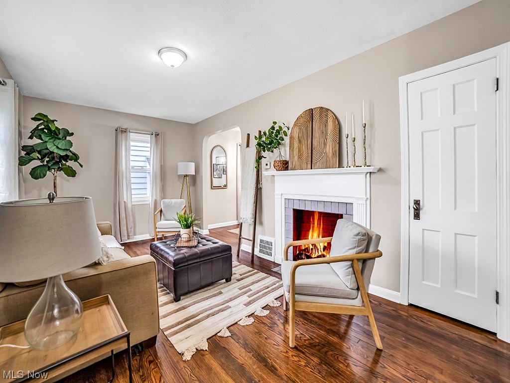 1105 Piermont Road Cleveland, OH 44121 - Photo 12 of 32