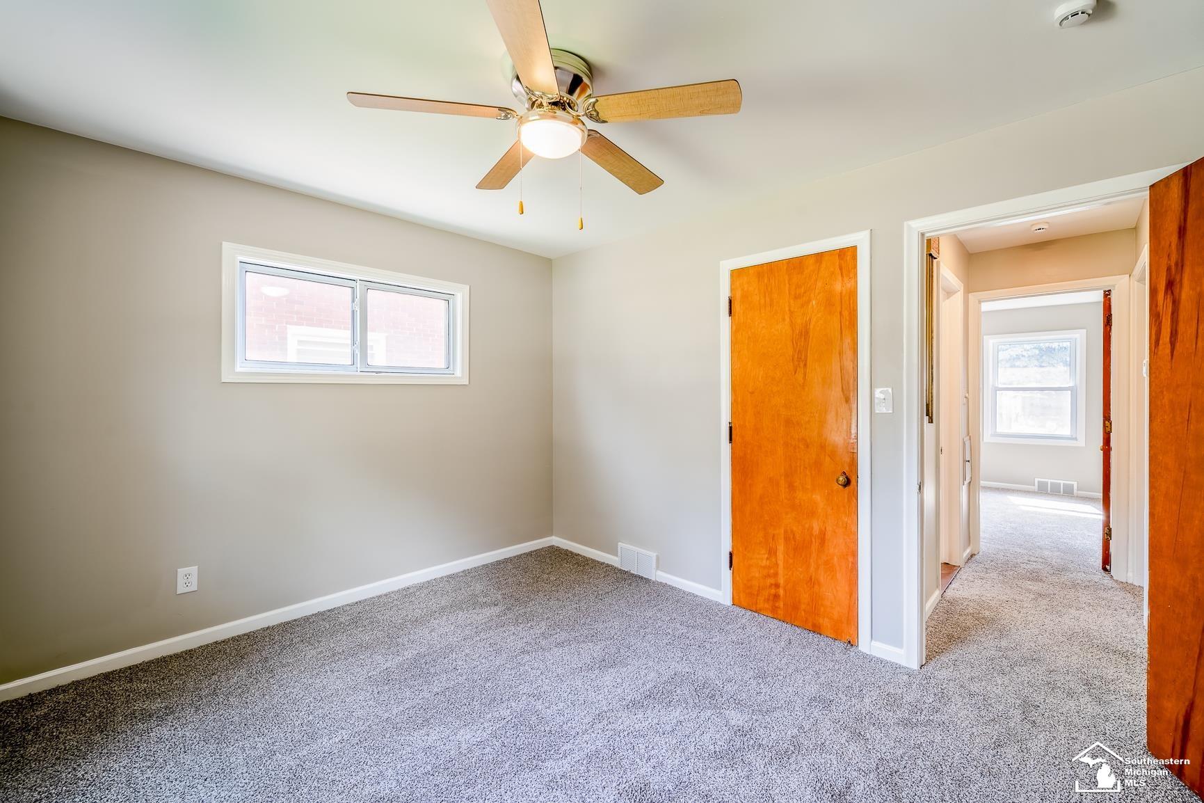 9309 Allen Road Allen Park, MI 48101 - Photo 18 of 34