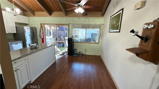 $645,000 | 5118 Lakeview Avenue, Unit 4, Yorba Linda, CA 92886