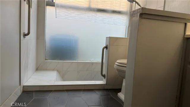 $645,000 | 5118 Lakeview Avenue, Unit 4, Yorba Linda, CA 92886