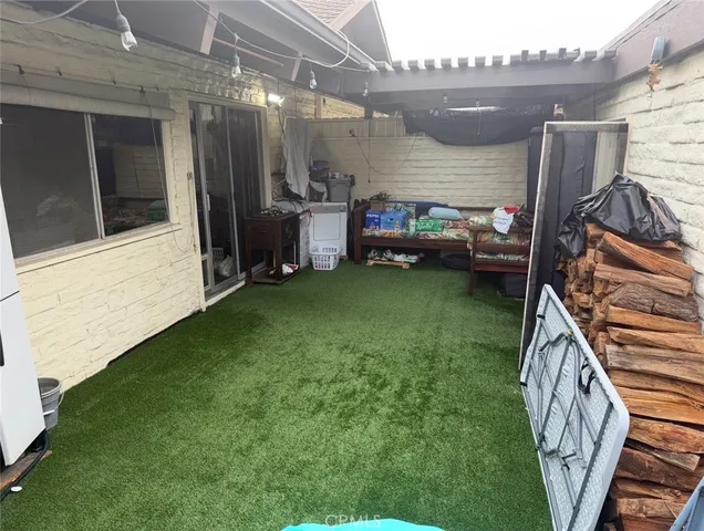 $645,000 | 5118 Lakeview Avenue, Unit 4, Yorba Linda, CA 92886