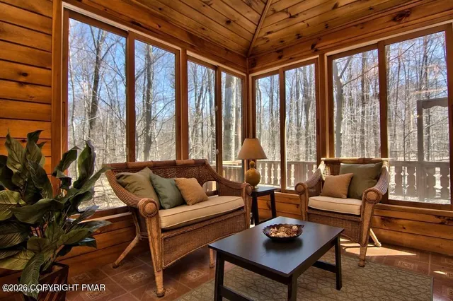 $339,000 | 1328 Winding Way, Tobyhanna, PA 18466