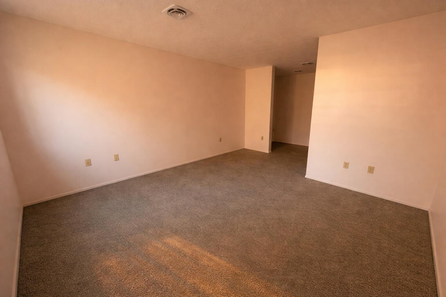 112 Franklin Street, Unit B5 Bangor, ME 04401 - Photo 9 of 24 morling light bedroom