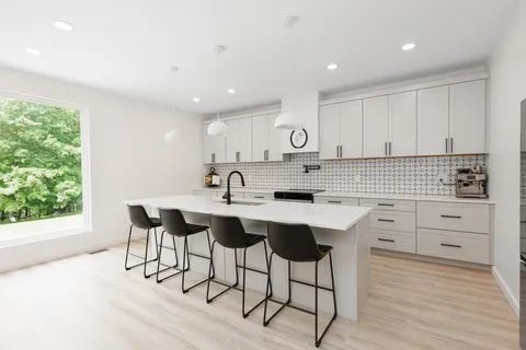 $2,439,999 | 2300 Lee Road, Spring Hill, TN 37174