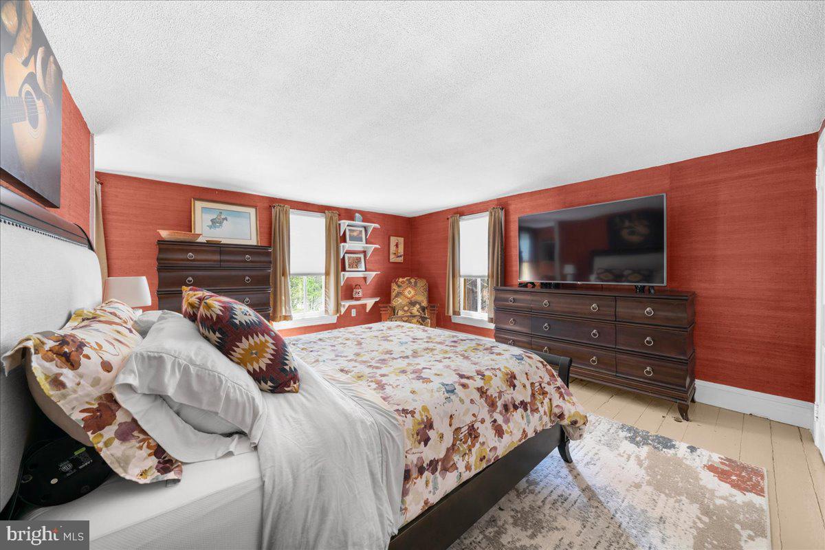 3020 St Peters Road Elverson, PA 19520 - Photo 34 of 60 Primary Bedroom