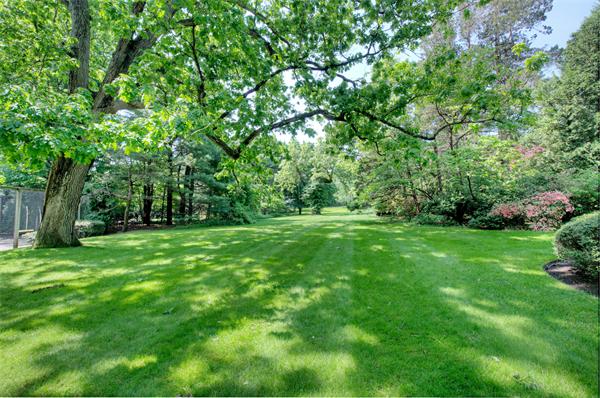 102 Fernwood Road Brookline, MA 02467 - Photo 19 of 22 Gallery Image 19