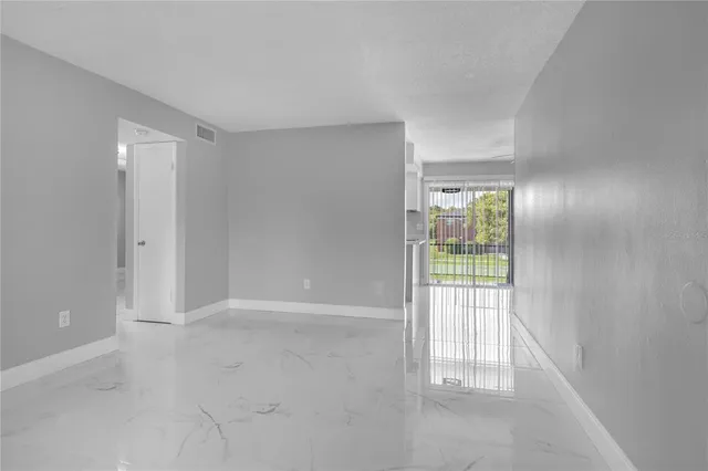 $148,000 | 5325 Curry Ford Road, Unit D203, Orlando, FL 32812