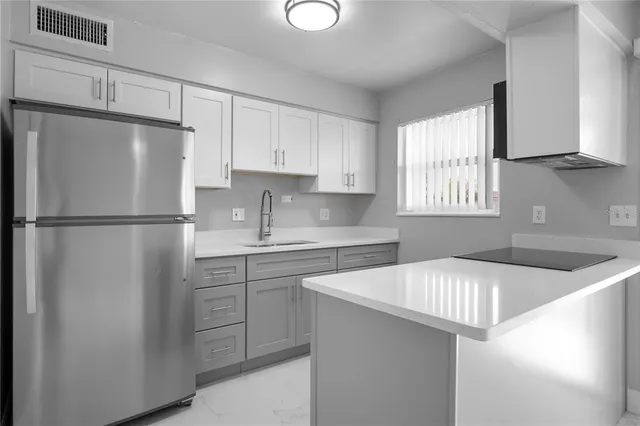 $148,000 | 5325 Curry Ford Road, Unit D203, Orlando, FL 32812