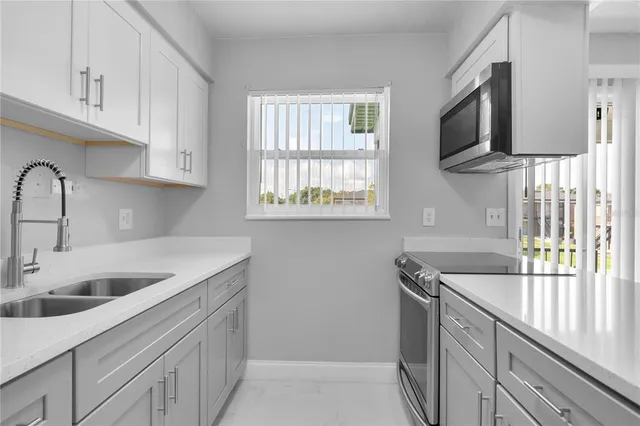 $148,000 | 5325 Curry Ford Road, Unit D203, Orlando, FL 32812