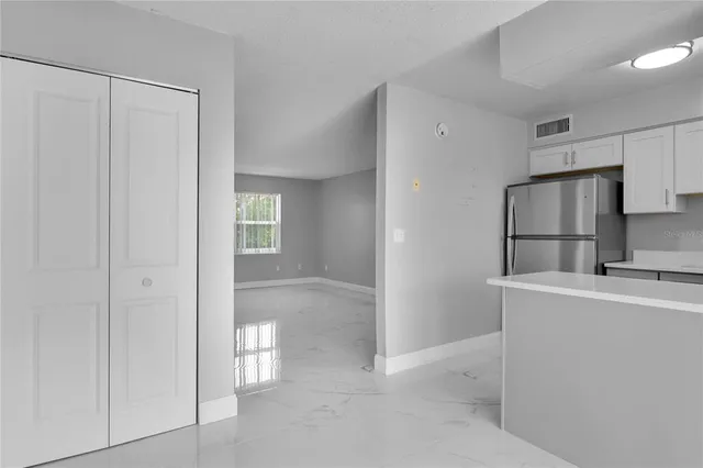 $148,000 | 5325 Curry Ford Road, Unit D203, Orlando, FL 32812