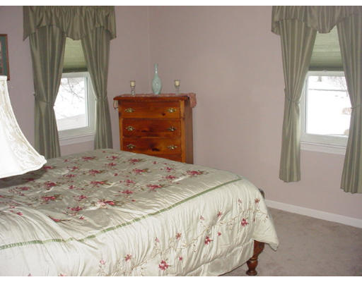 35 Janock Road Milford, MA 01757 - Photo 12 of 16 Gallery Image 12