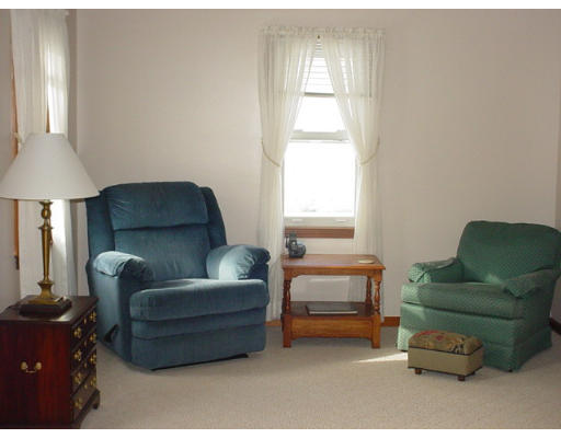 35 Janock Road Milford, MA 01757 - Photo 8 of 16 Gallery Image 8