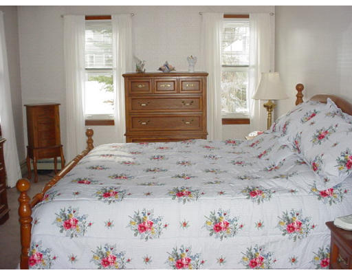 35 Janock Road Milford, MA 01757 - Photo 10 of 16 Gallery Image 10
