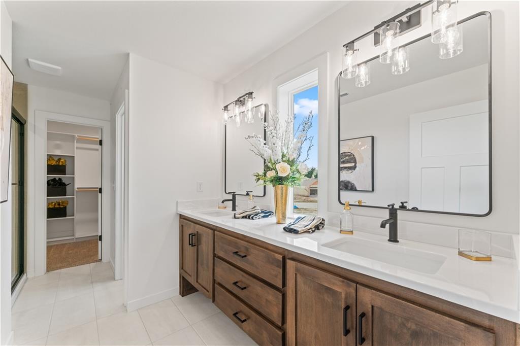 2004 Southeast Oak Ridge Drive Oak Grove, MO 64075 - Photo 26 of 43