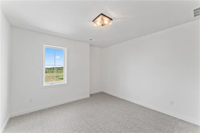 $404,500 | 2004 Southeast Oak Ridge Drive, Oak Grove, MO 64075