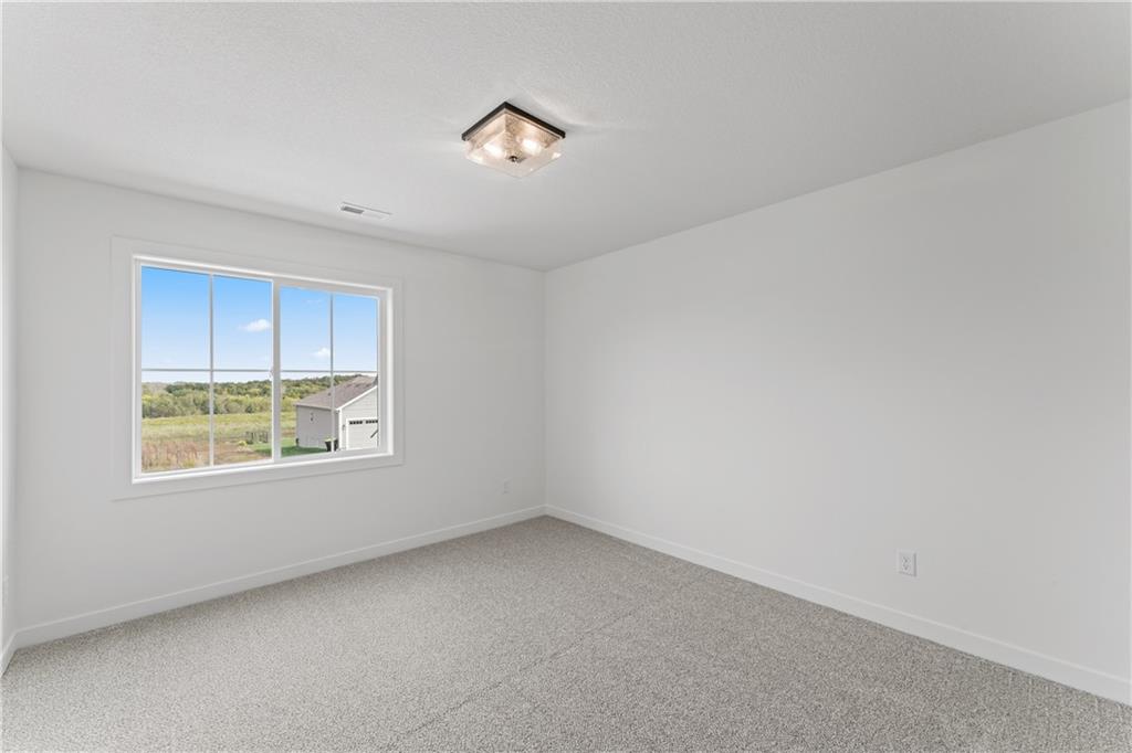 2004 Southeast Oak Ridge Drive Oak Grove, MO 64075 - Photo 33 of 43