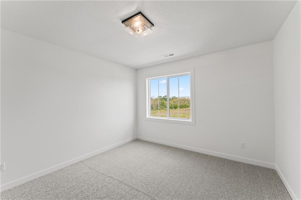 2004 Southeast Oak Ridge Drive Oak Grove, MO 64075 - Photo 34 of 43