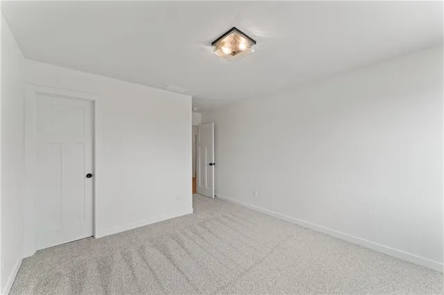 $404,500 | 2004 Southeast Oak Ridge Drive, Oak Grove, MO 64075