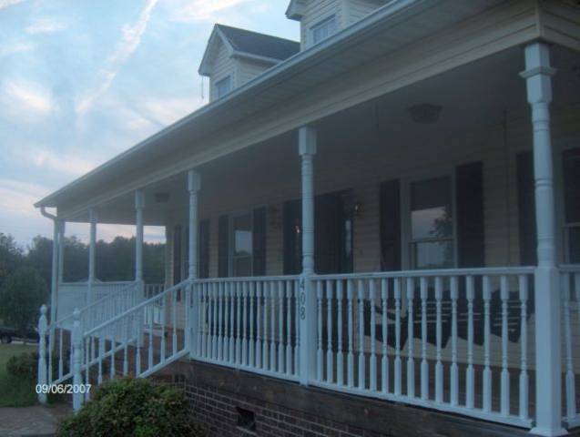 408 Ledbetter Road Travelers Rest, SC 29690 - Photo 2 of 9