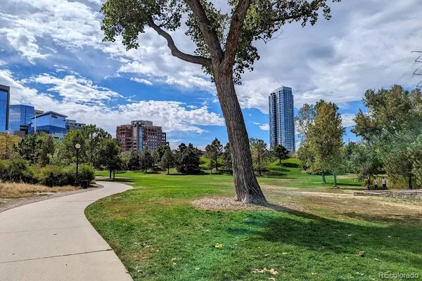 $2,800 | 1750 Wewatta Street, Unit 1526, Denver, CO 80202