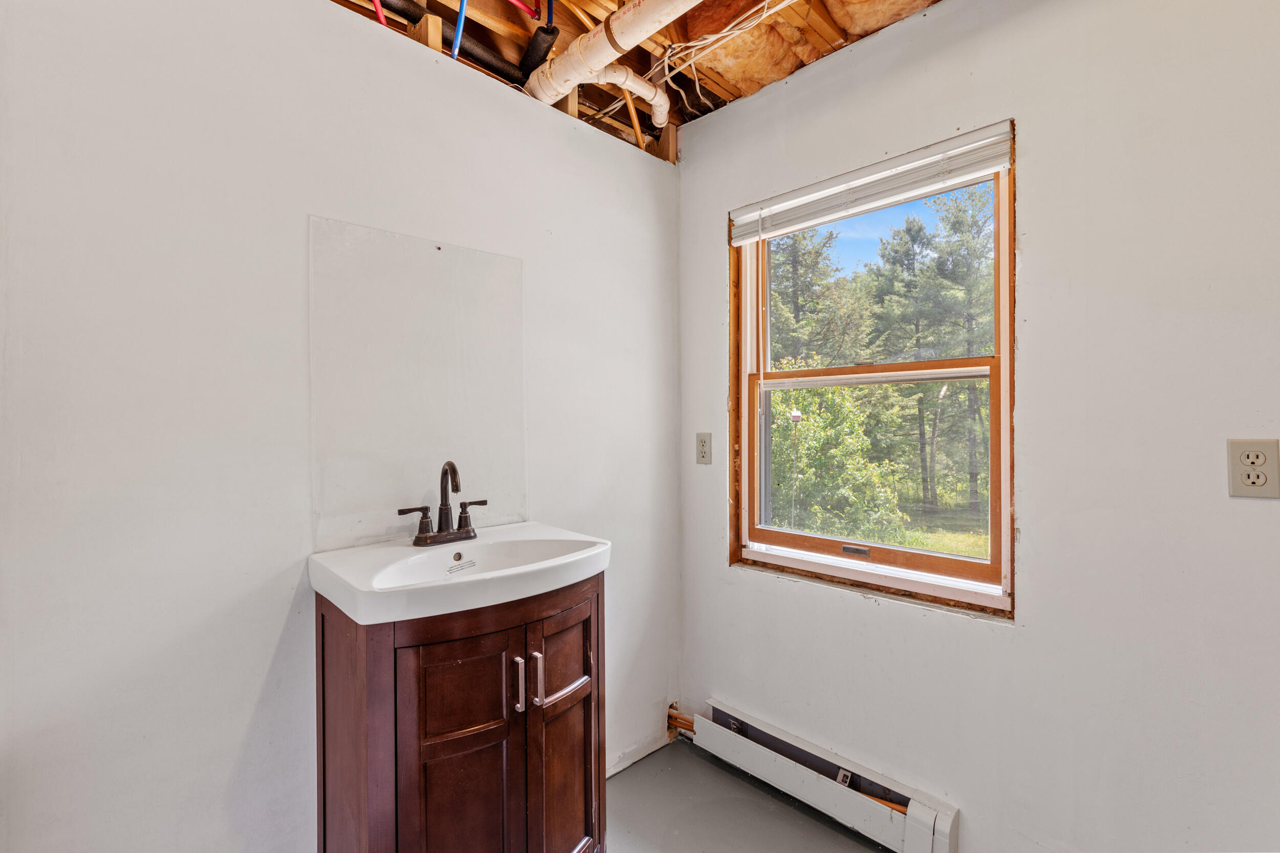 23 East Eleanor Avenue Standish, ME 04084 - Photo 25 of 47 23 e eleanor ave, standish_19