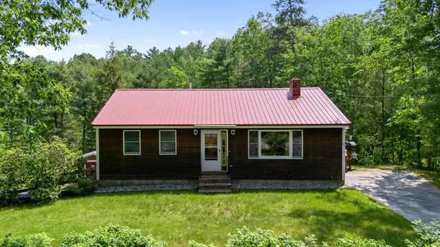 $425,000 | 23 East Eleanor Avenue, Standish, ME 04084