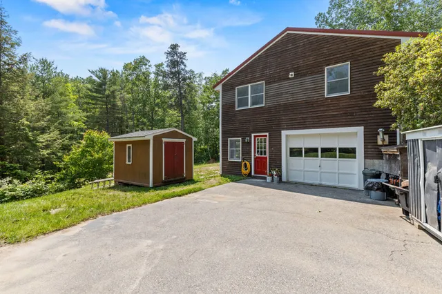 $425,000 | 23 East Eleanor Avenue, Standish, ME 04084