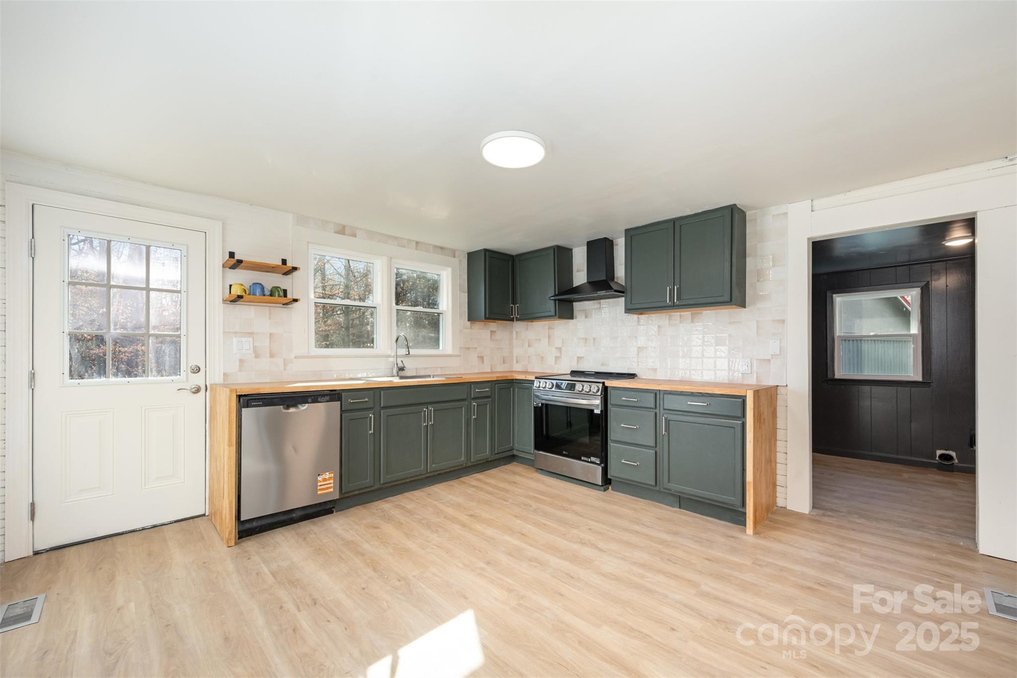 8013 Caswell Road Stanley, NC 28164 - Photo 6 of 34