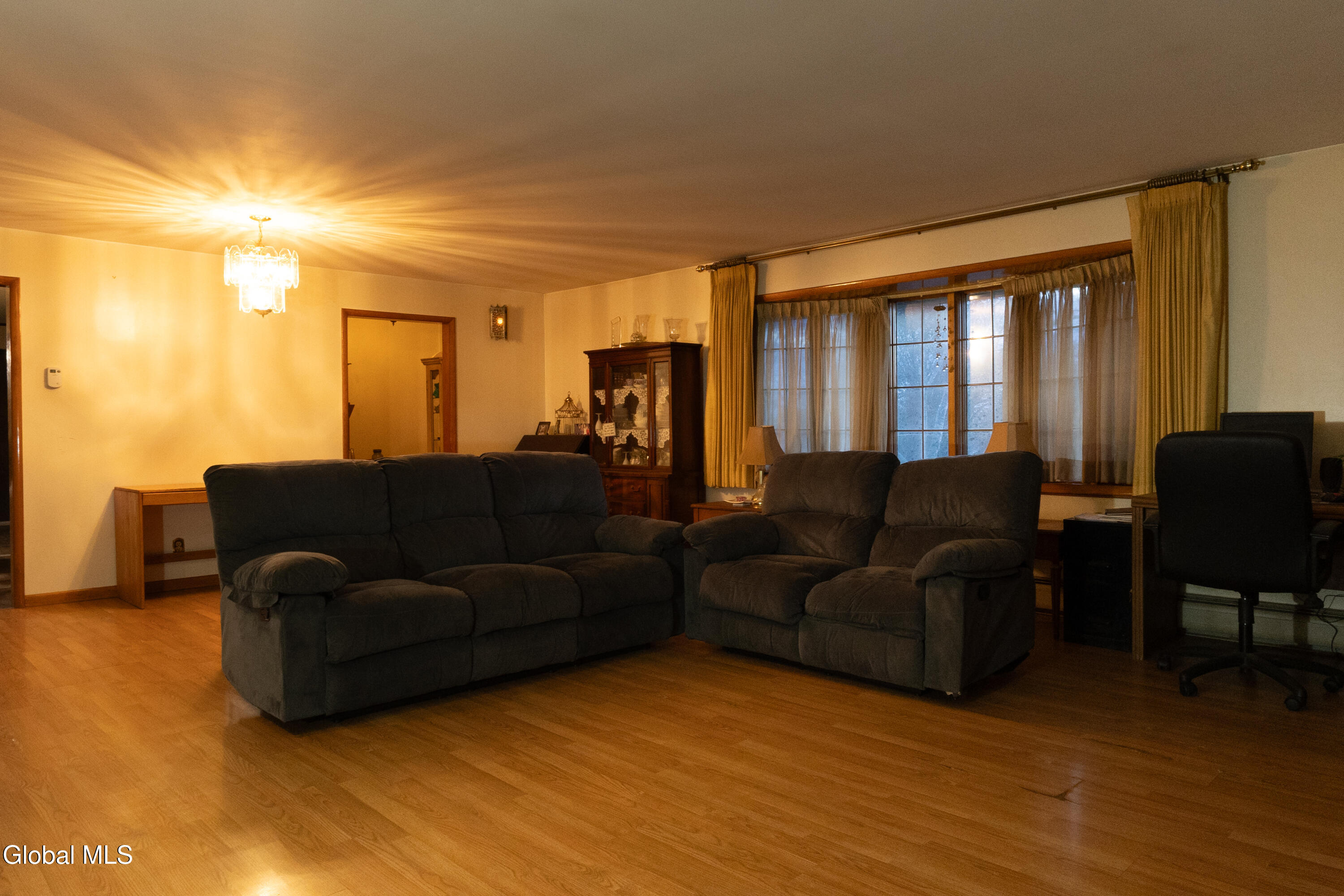 106 Country Ridge Court Amsterdam, NY 12010 - Photo 6 of 20 106CountryRidge-9