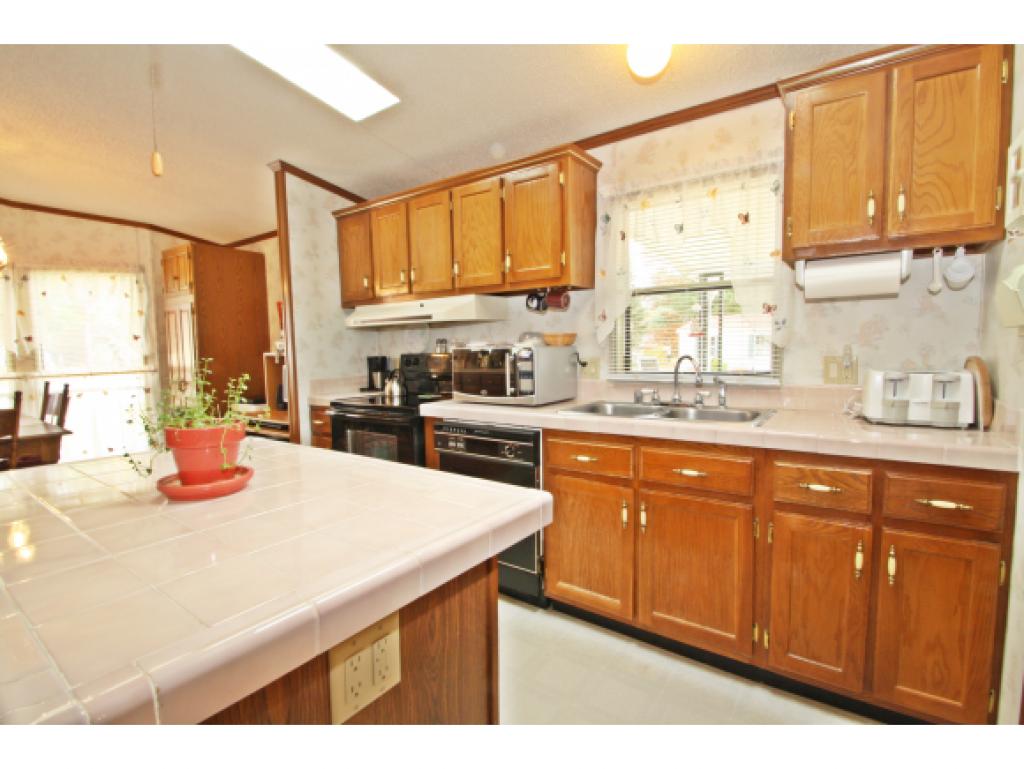 59 E Road North Berwick, ME 03906 - Photo 4 of 29