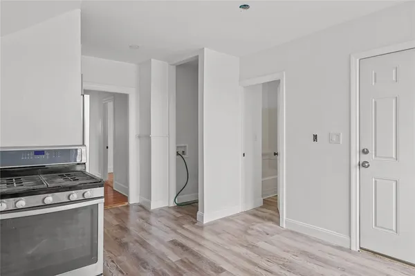 $1,950 | 123 Radcliffe Avenue, Unit 3, Providence, RI 02908