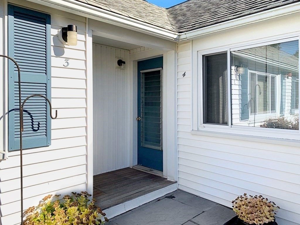 174 Captain Chase Road, Unit 4 Dennis, MA 02639 - Photo 3 of 18