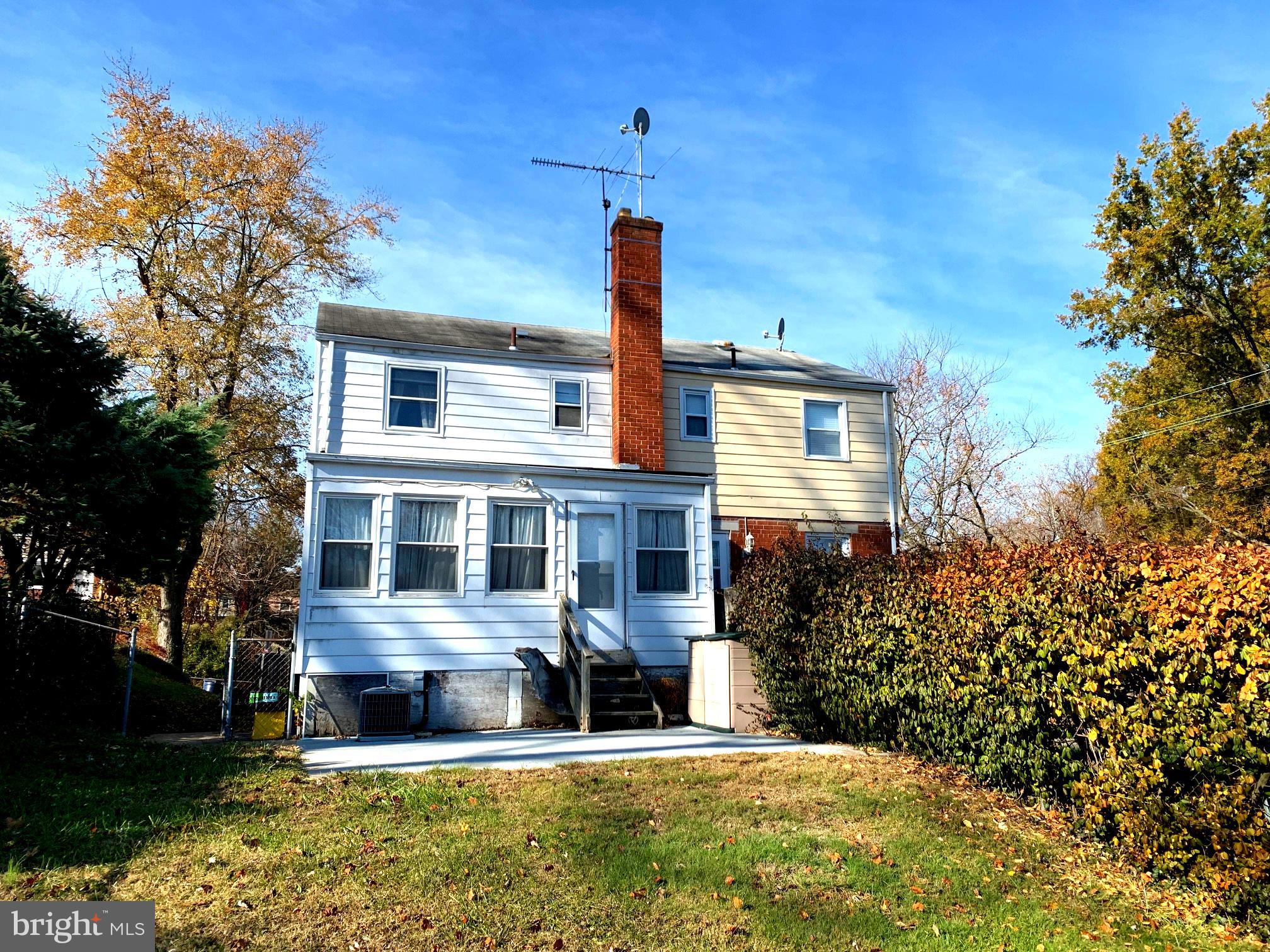 12033 Berry Street Silver Spring, MD 20902 - Photo 3 of 4 Back Exterior