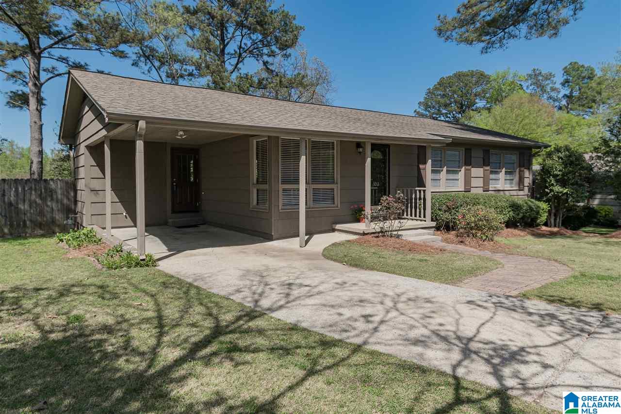 3212 Ridgely Court Birmingham, AL 35243 - Photo 3 of 36