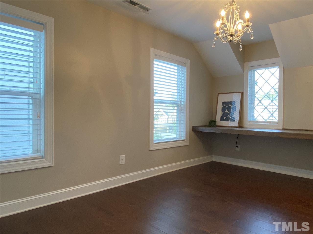2828 Bogle Branch Court Raleigh, NC 27606 - Photo 19 of 29 Gallery Image 19