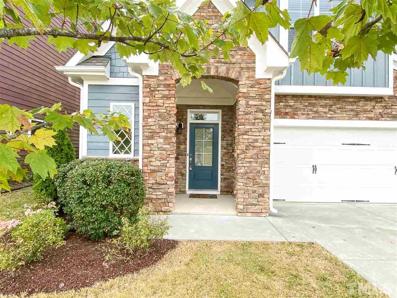 2828 Bogle Branch Court Raleigh, NC 27606 - Photo 3 of 29 Gallery Image 3