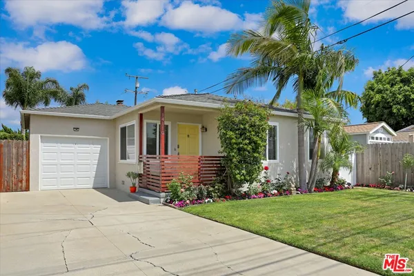 $4,500 | 14110 Shoup Avenue, Hawthorne, CA 90250