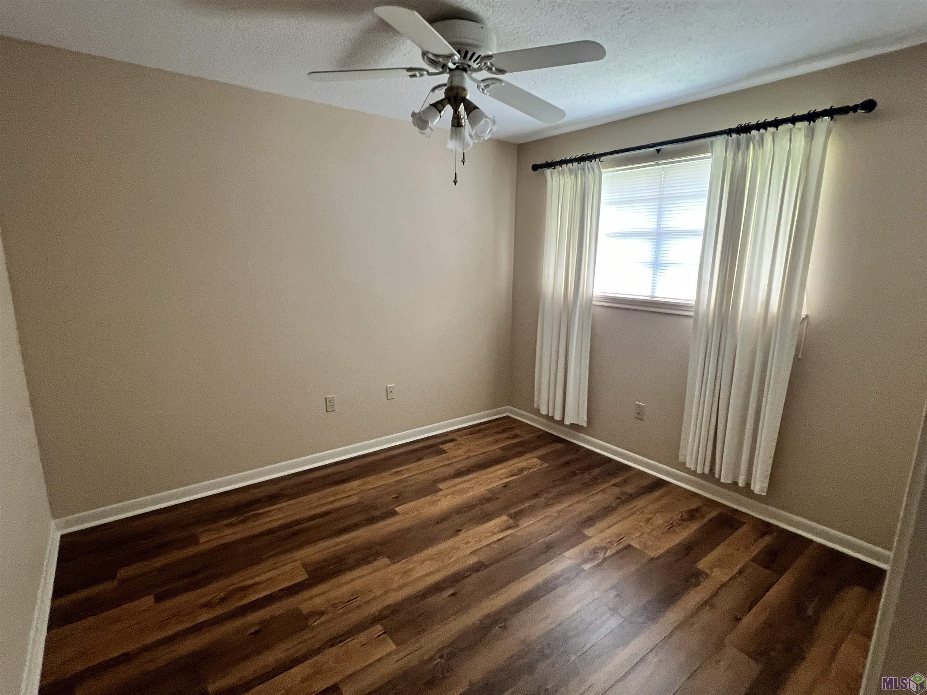 40112 Ronda Avenue Prairieville, LA 70769 - Photo 16 of 44 Gallery Image 16