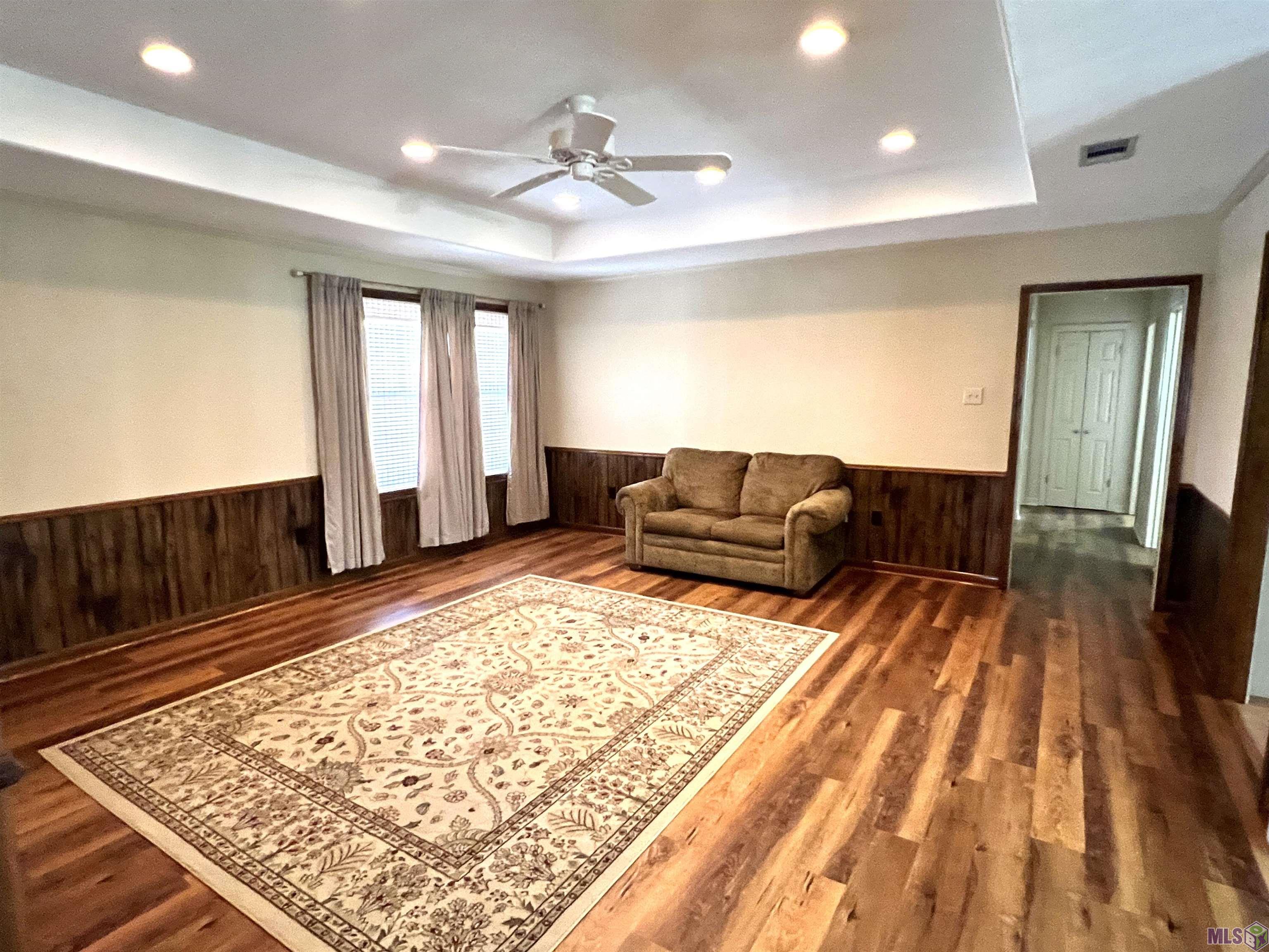 40112 Ronda Avenue Prairieville, LA 70769 - Photo 4 of 44 Gallery Image 4