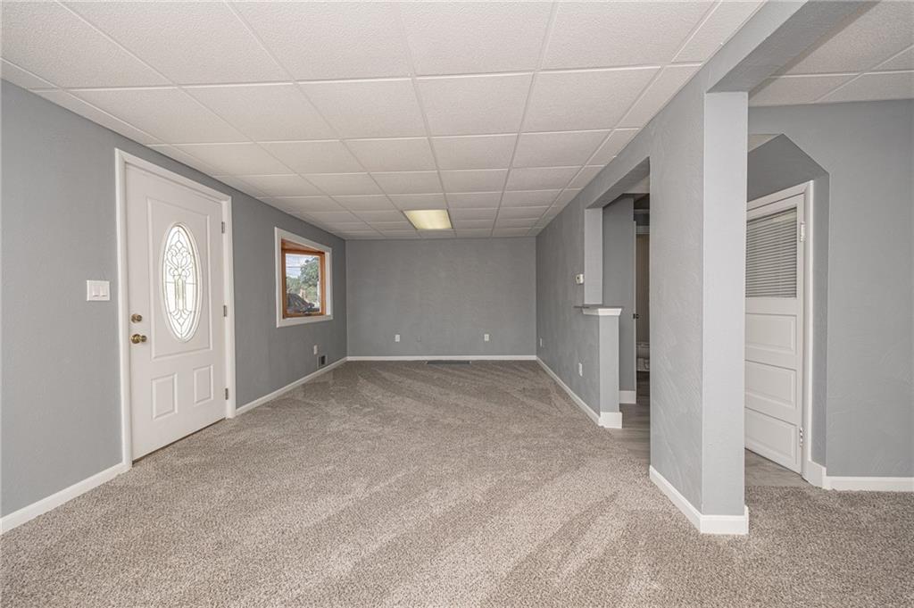 1214 Washington Pike Bridgeville, PA 15017 - Photo 8 of 39 a view of entryway