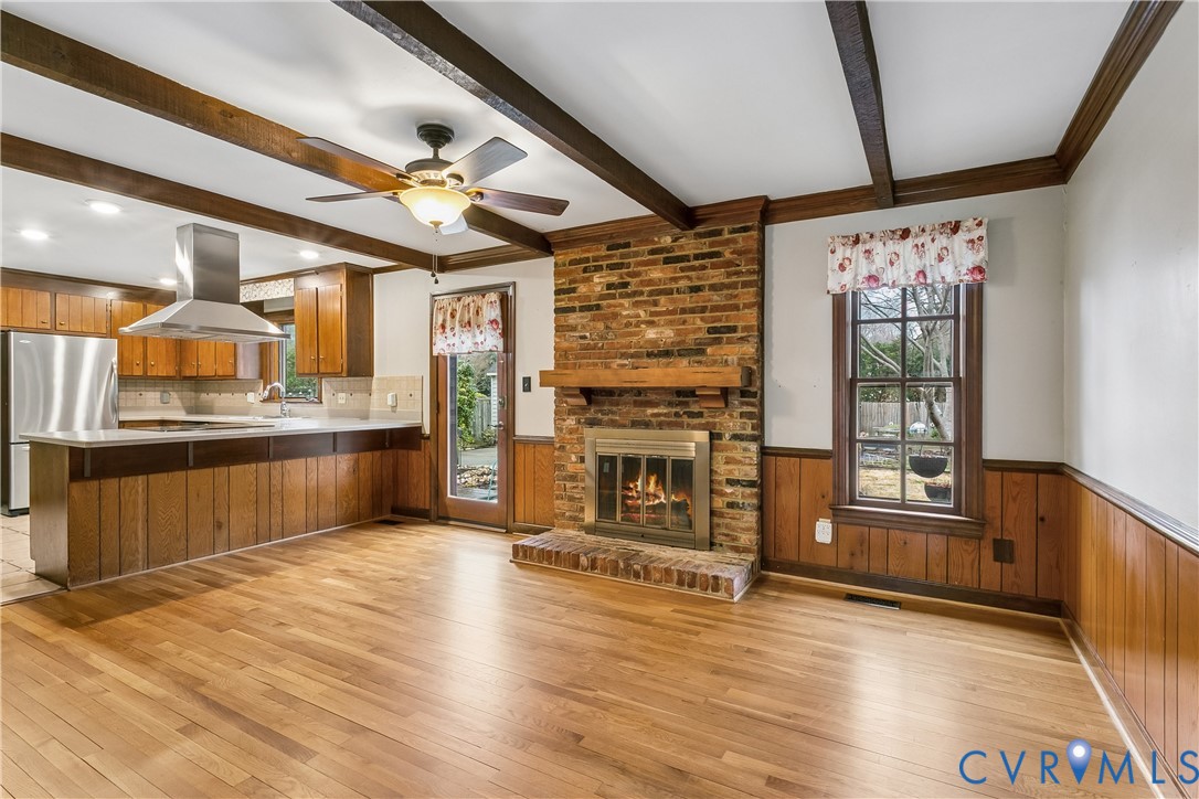 504 Meadowfield Road Yorktown, VA 23692 - Photo 18 of 45 a kitchen with stainless steel appliances kitchen island granite countertop a large counter top space and cabinets