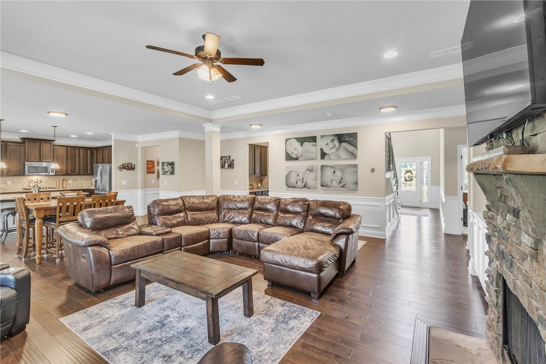 123 Constitution Avenue Pendleton, SC 29670 - Photo 4 of 34