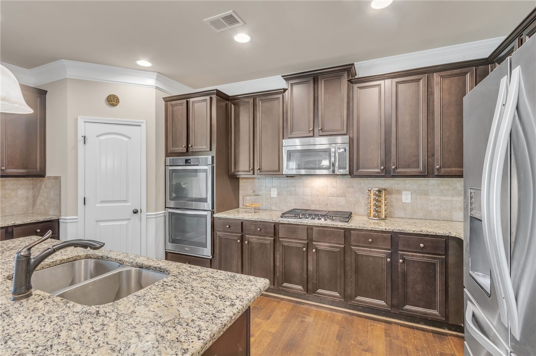 123 Constitution Avenue Pendleton, SC 29670 - Photo 8 of 34