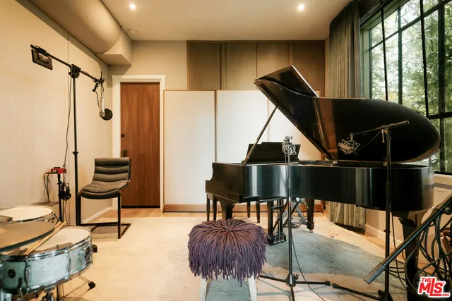 $7,950,000 | 657 Milwood Avenue, Venice, CA 90291