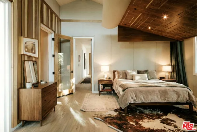 $7,950,000 | 657 Milwood Avenue, Venice, CA 90291